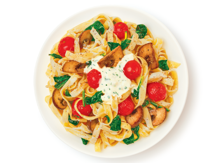 Tagliatelles aux légumes avec Boursin® Cuisine Ail & Fines herbes